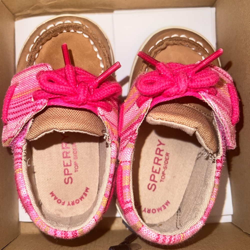 Kids Pink and brown sperry